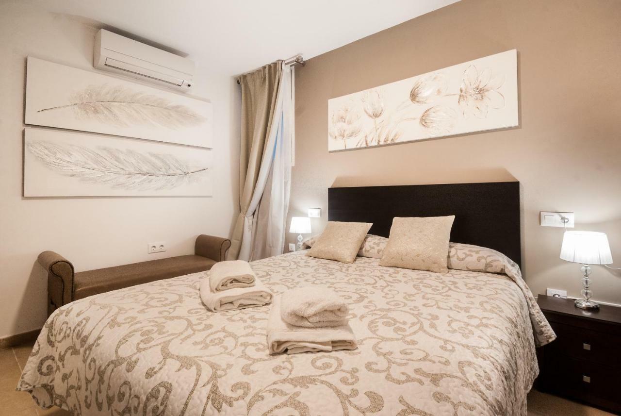 Gades Suite Cádiz Buitenkant foto